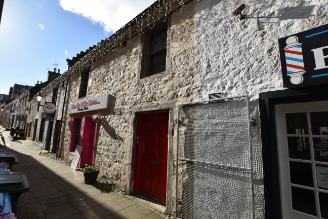 Harrow Inn Close, Elgin